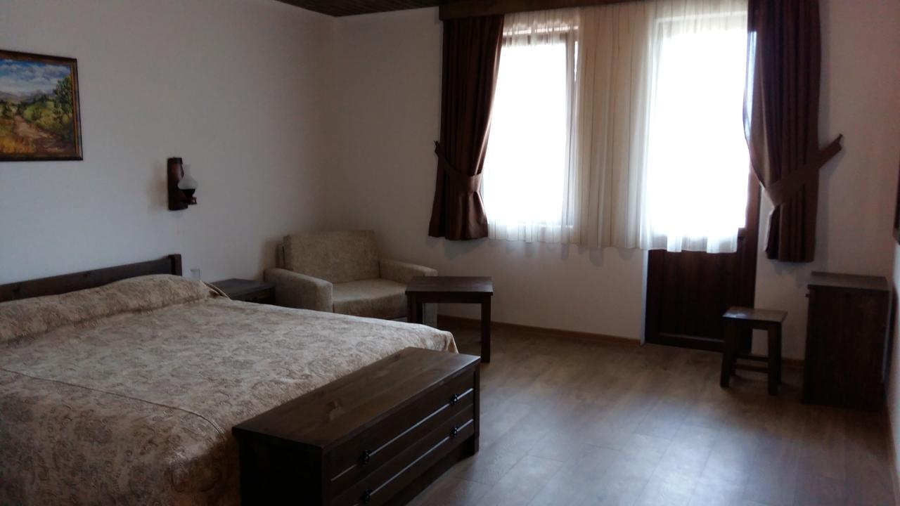 Комплекс Стара Плиска Hotel Екстериор снимка